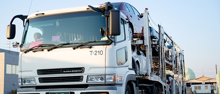 積載トレーラー乗務員